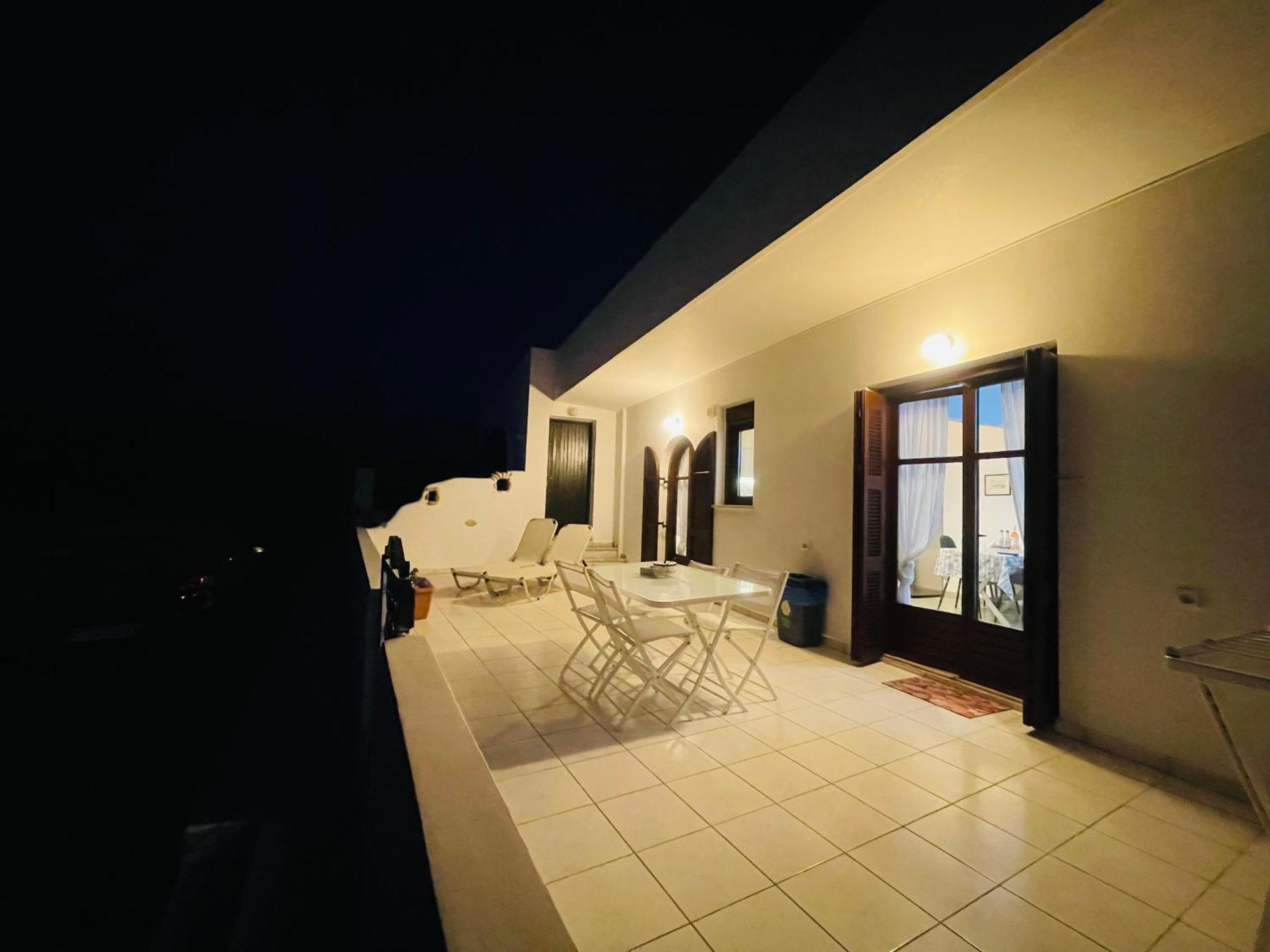 Waves House Kíssamos Exterior foto