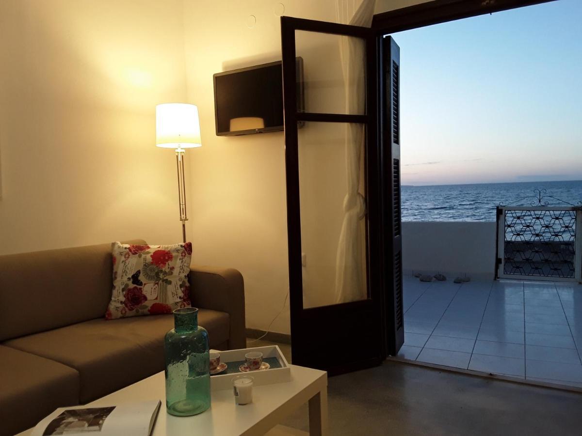 Waves House Kíssamos Exterior foto